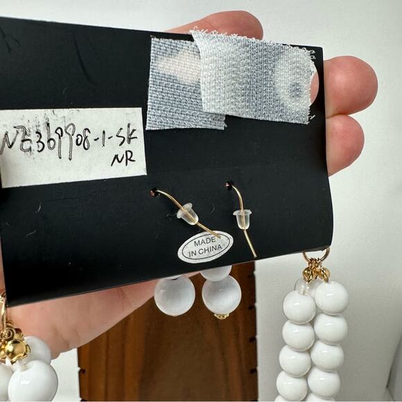 NOIR JEWELRY Three Strand Necklace & Earring Set NEW - Picture 3 of 5